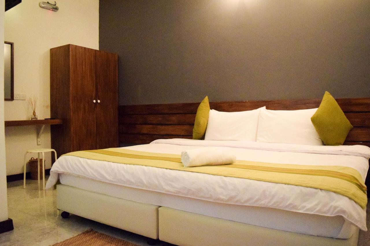 Ufa Escape Hotel Dhigurah  Exterior photo